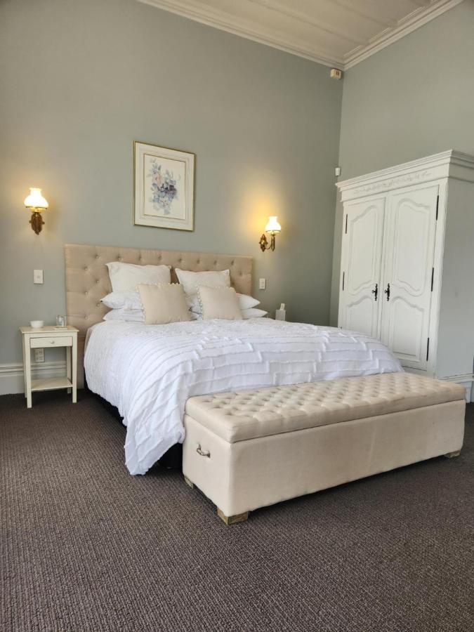 Cedar House Bed & Breakfast Гизбърн Екстериор снимка